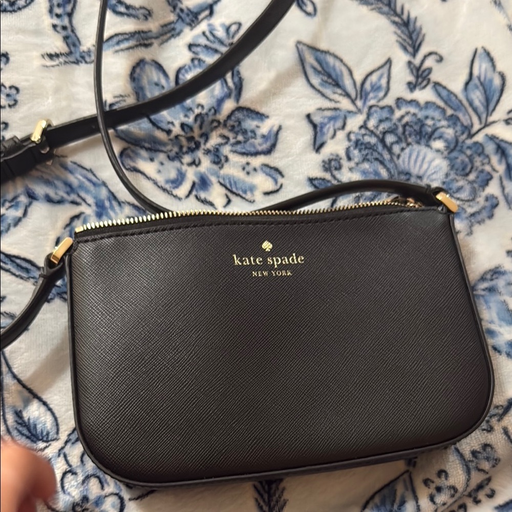 Kate Spade Black Crossbody Bag - Picture 3 of 16